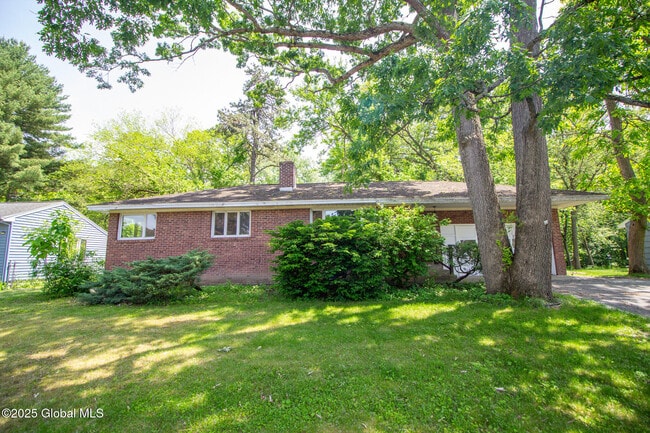 Photo - 59 Parkwood Dr