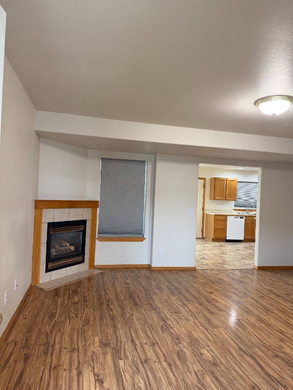 Photo - 1979 Greatview Dr