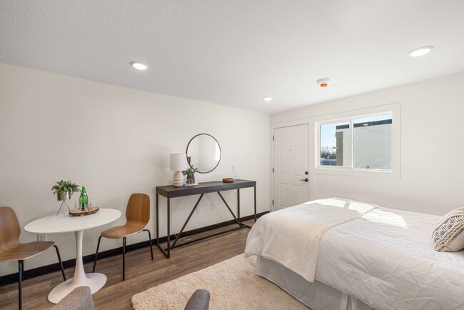 Photo - The View On Hickman