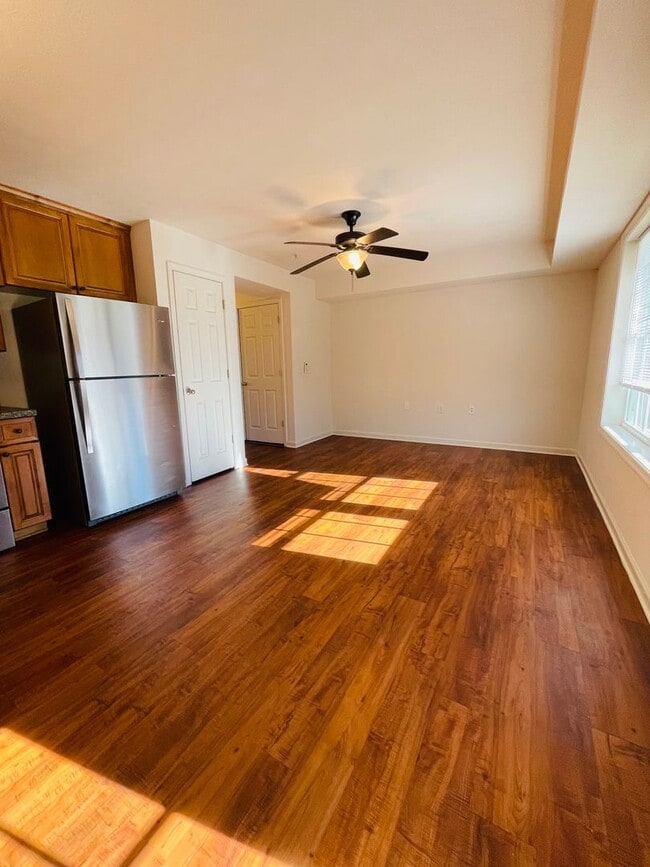 Photo - One Bedroom Garden Apartment
