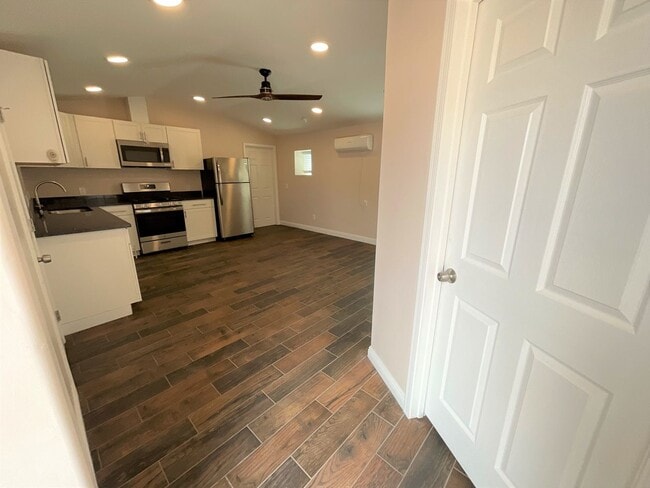 Photo - Central Tucson, close to University of Ari...