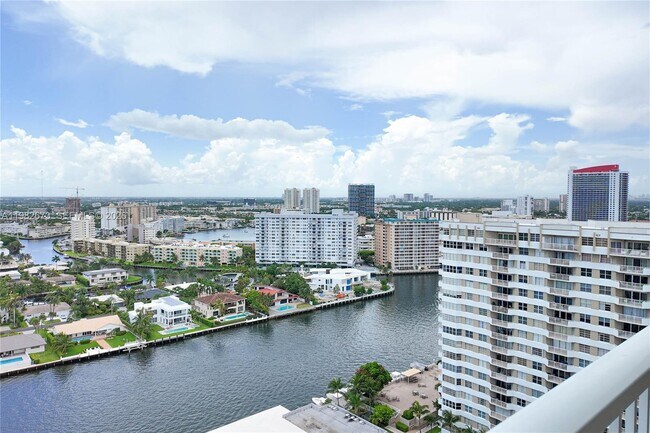 Photo - 1985 S Ocean Dr Unidad 22E