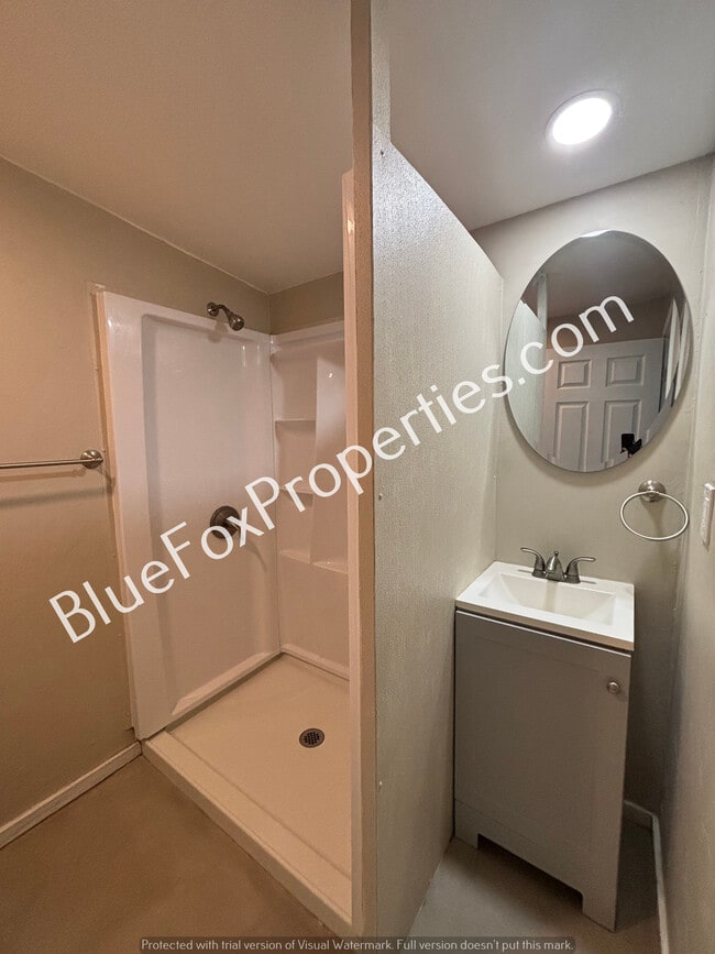 Photo - 2641 N Fontana Ave