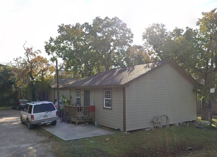 Shady Oaks - Shady Oaks Apartments