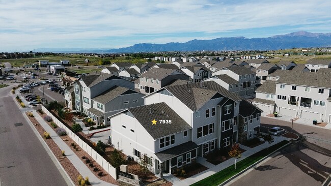 Building Photo - 7935 Shiloh Mesa Dr Rental