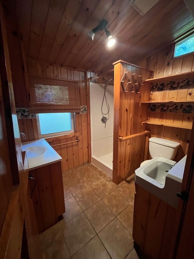 Photo - Lake house at Unity