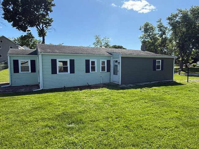 Photo - Nice two bedroom house in Shippesnburg