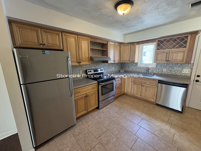Photo - Newly Renovated Townhouse Style Condo For Rent in Johnston!