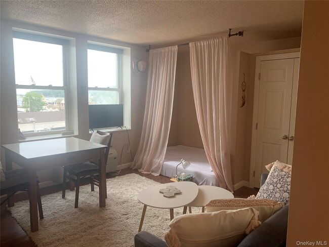 Photo - 202 Main St Unit 306