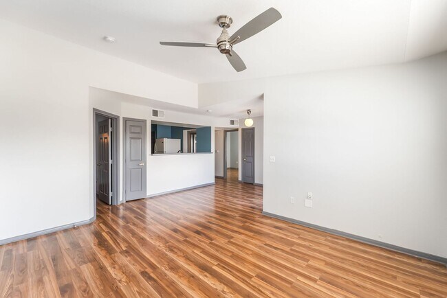 Photo - Beautifully Remodeled 2 bedroom Condo!