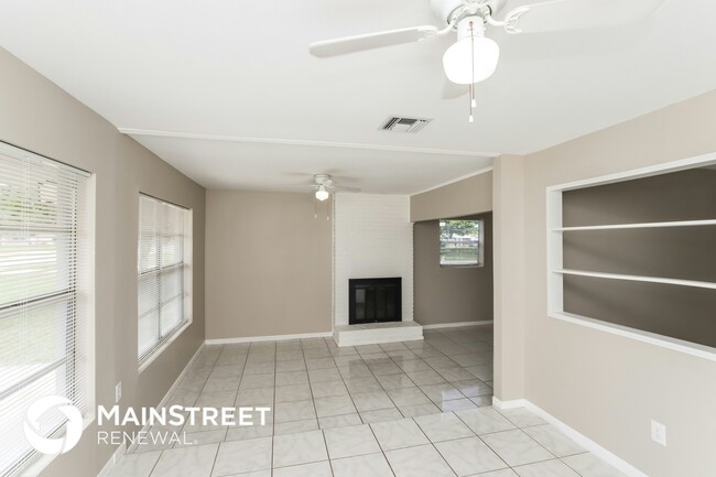 Photo - 4395 Sherwood Blvd