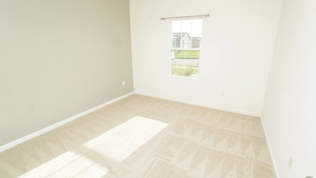 Building Photo - 16119 Florets Dr Rental