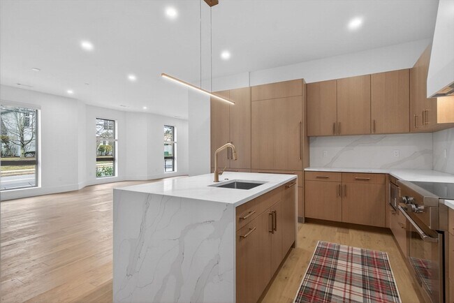 Photo - 1114 Beacon St Unit 101