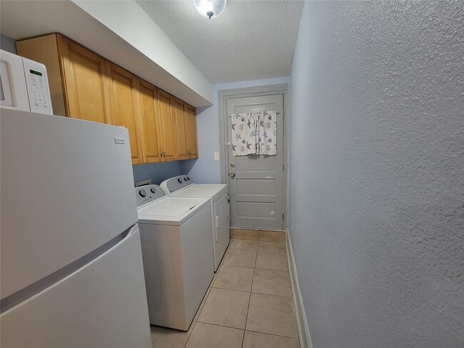 Photo - 717 Church St