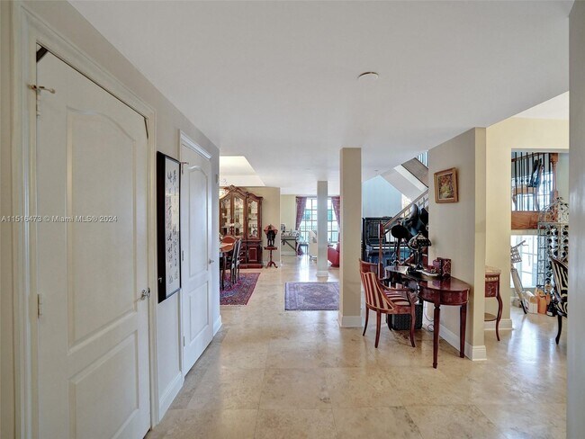 Photo - 110 Hendricks Is Condo Unit #12