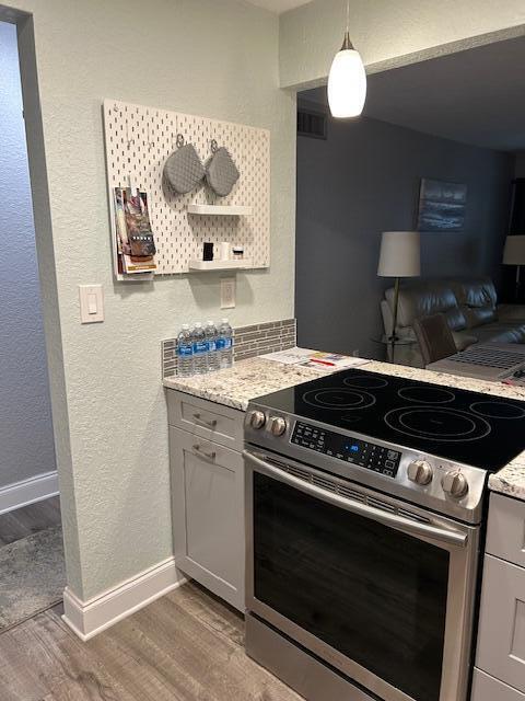 Photo - 2562 Garden Dr N Unit 203