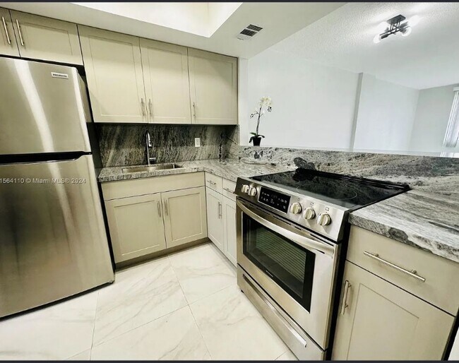 Photo - 1333 E Hallandale Beach Blvd Unit 302 Bldg April Breeze