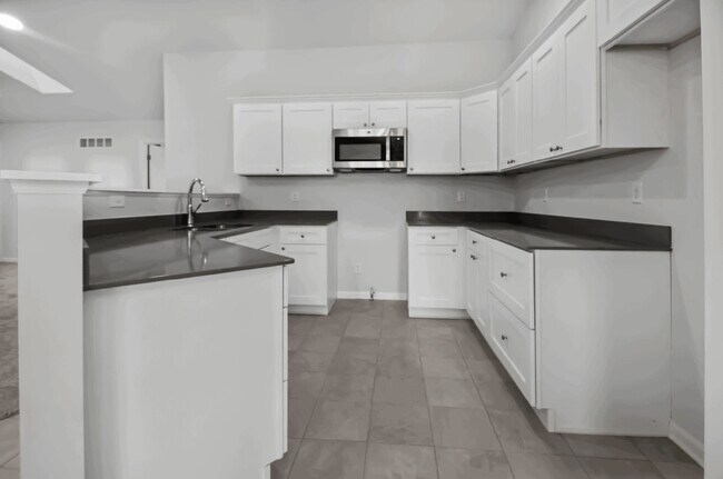 Photo - 3119 W 82nd Pl