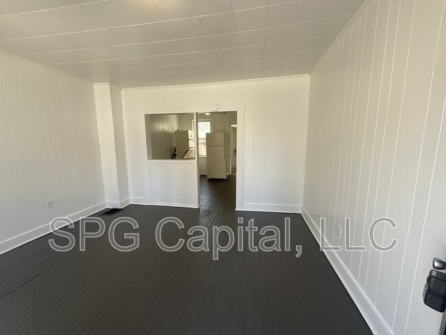 Photo - 444 S Duke St