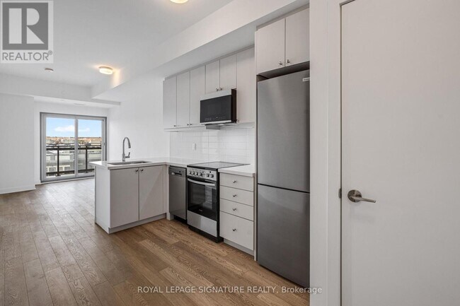 Photo - 51 Clarington Blvd Unité 520