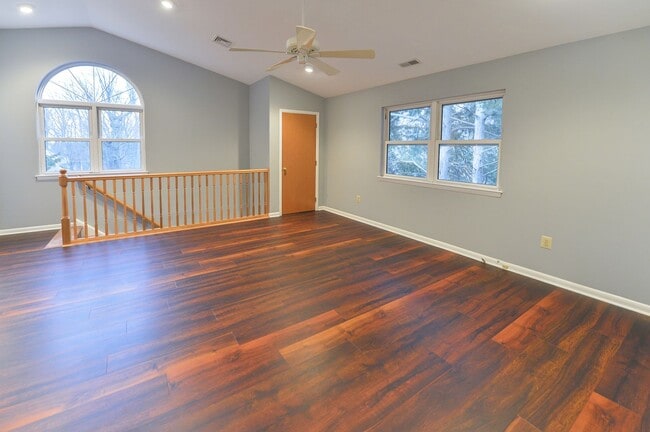 Photo - 107 E Kings Hwy Unit 107 E kings Hwy- 2nd floor