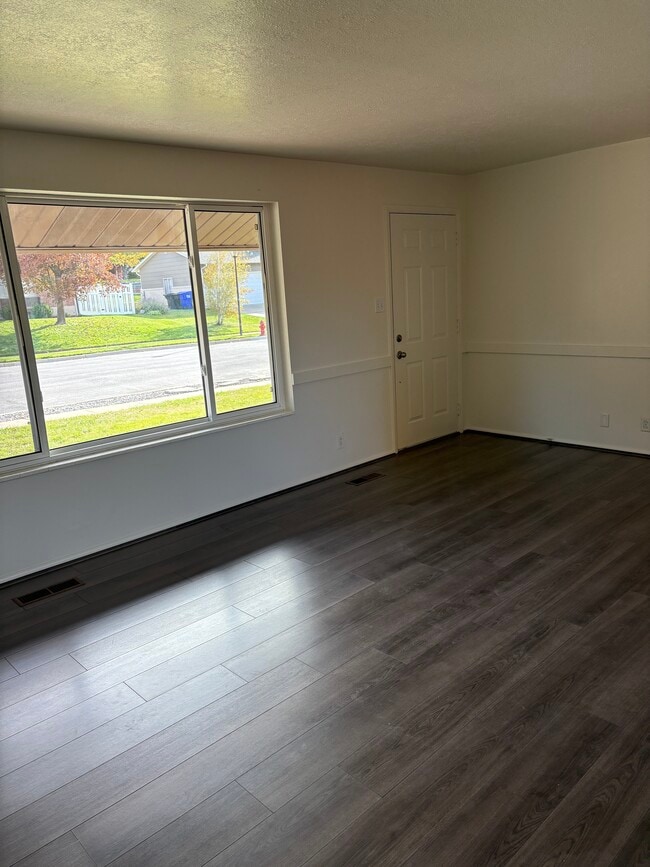 Front Door - 1343 N Deerfield Dr