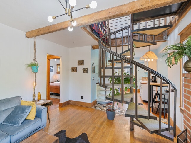 Photo - 7235 NE Mallory Ave