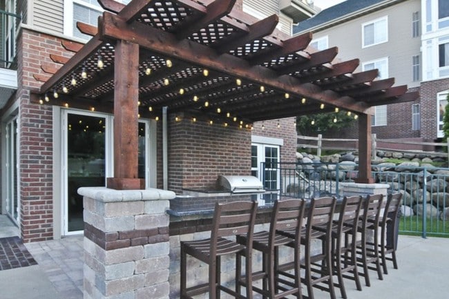 Outdoor Kitchen - Province Hill Rental