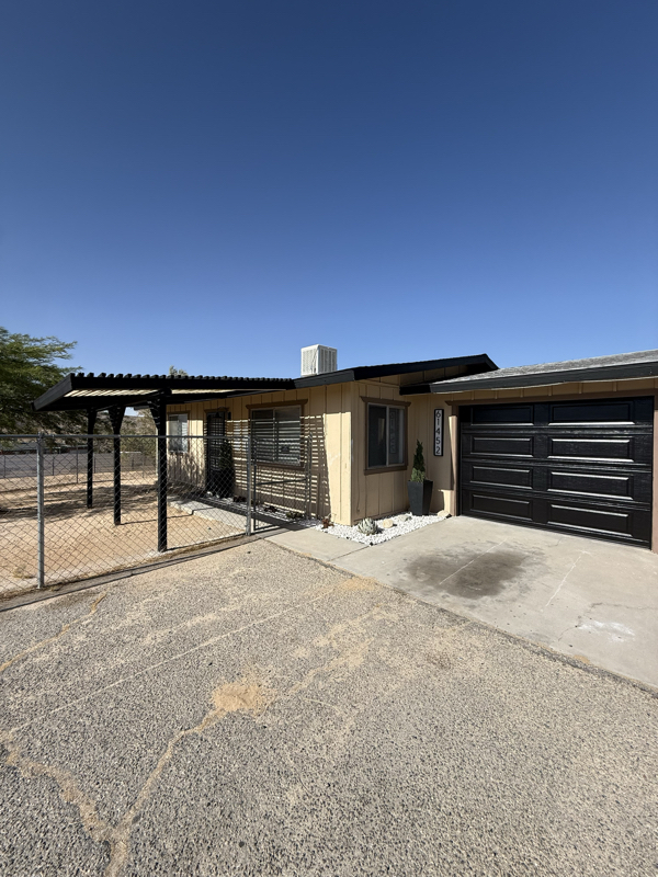 Photo - 61452 Desert Air Rd House