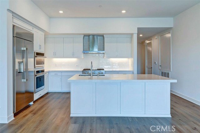 Photo - 4407 Rivington