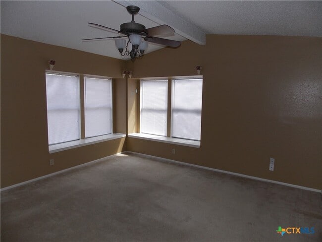 Photo - 1414 Leander