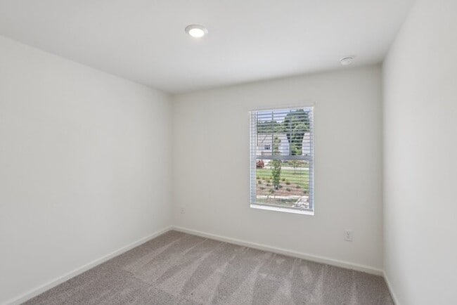 Photo - Fantastic 3bd/2.5ba home! Let yourself in!