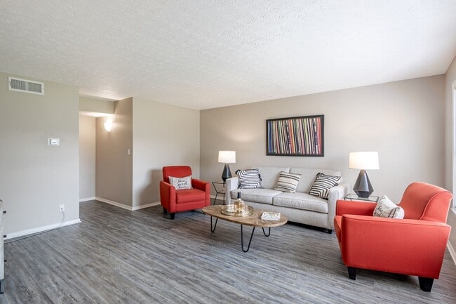 Photo - The Courtyard Apartments
