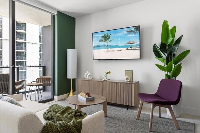 Photo - 159 NE 6th St Unit 3013