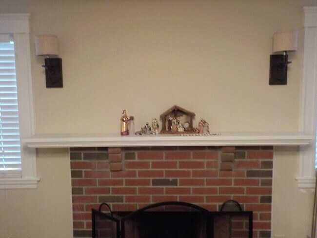 Photo - 33 Boylston St Unit 2