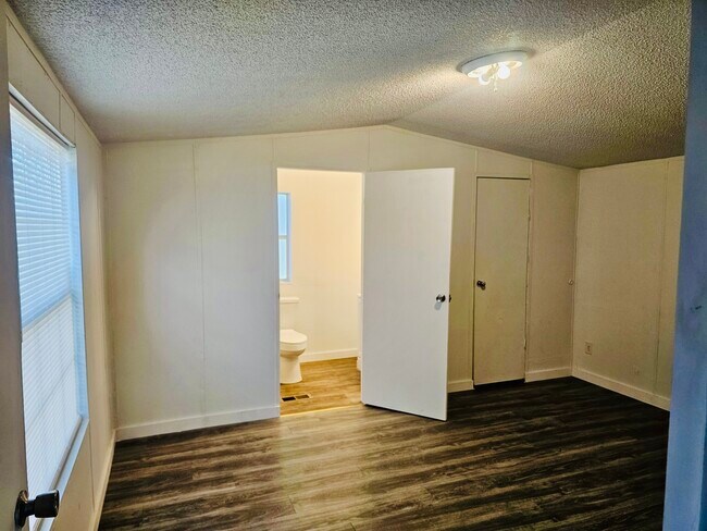 Photo - 3913 Carlyss Dr