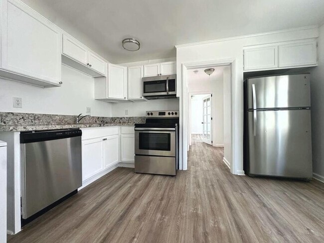 Photo - 1556 S Beverly Glen Blvd Apartment Unit 1562