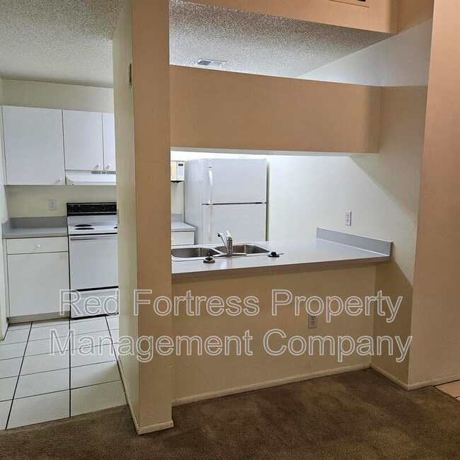 Photo - 3419 Winkler Ave