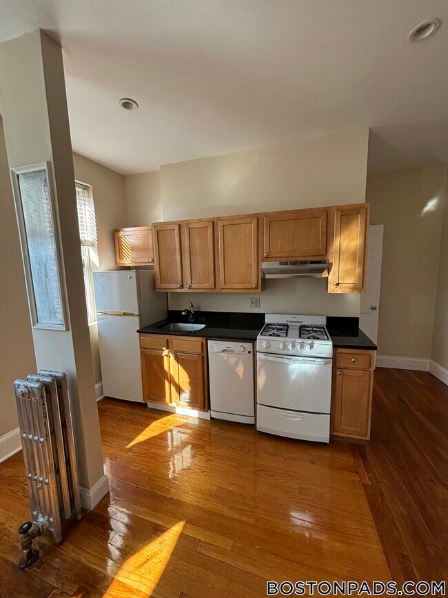 Photo - 1197 Commonwealth Ave Unit 10