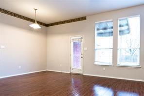 Photo - 5909 White Pine Dr