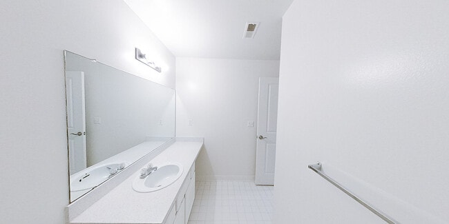 Whispering Lakes Apartments