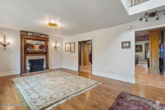 Photo - 71 Oak Pl