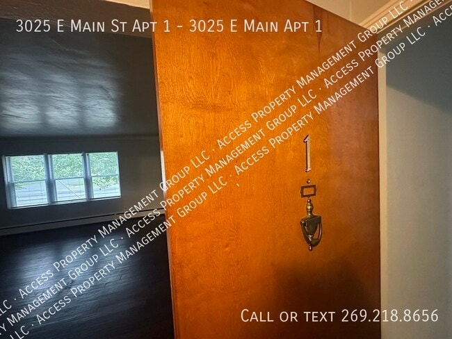 Building Photo - 3025 E Main St Unit 3025 E Main Apt 1