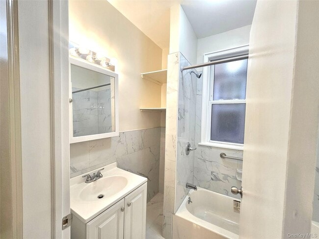 Photo - 137 S 12th Ave