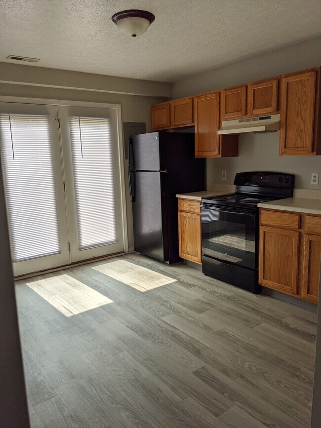 Photo - Village at Curry Apartments