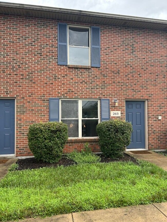 2 Bedroom, 1 1/2 Bath 1500 sq. ft. Townhom... - 2 Bedroom, 1 1/2 Bath 1500 sq. ft. Townhom... Apartment Unit 365