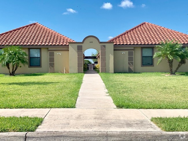 Building Photo - 2 br, 2 bath 4plex - 107 S Ridge Ln Rental