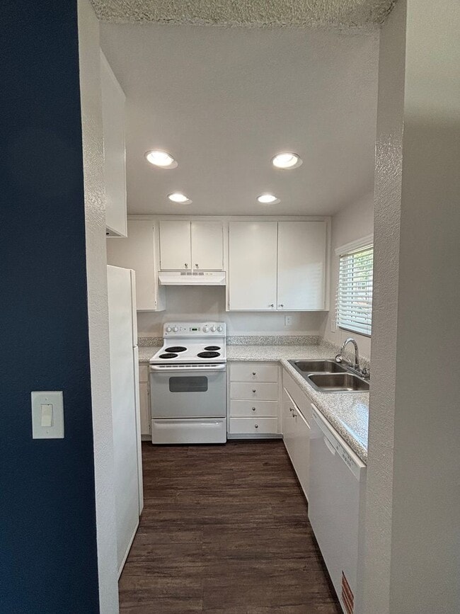 104 Brookstone Apartments