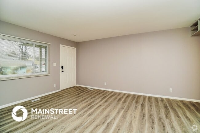 Building Photo - 608 Palace Ln Rental