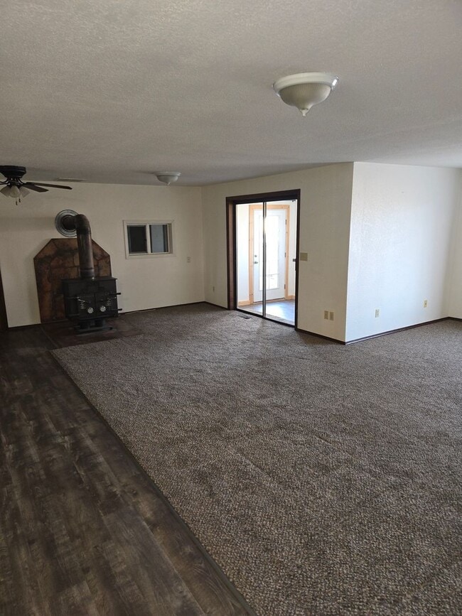 Photo - Beautiful Hermiston Home offers a perfect balance of comfort and convenience